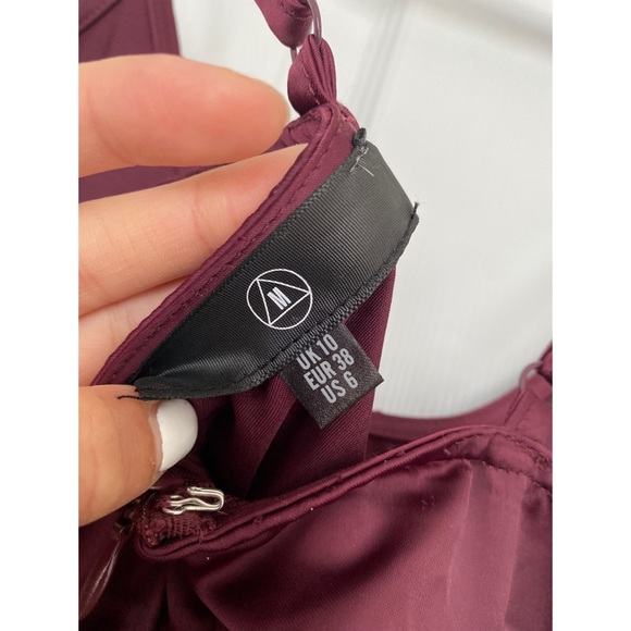Missguided Satin Maroon Burgundy Cocktail Dress, size US6 - Picture 7 of 8
